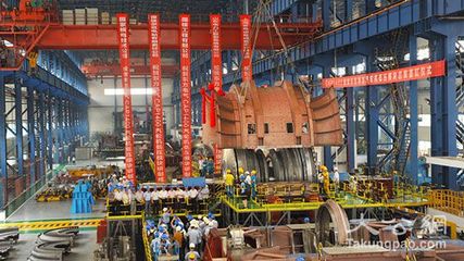 CAP1400汽輪機(jī)成功蓋缸 中國第三代核電技術(shù)取得重大突破